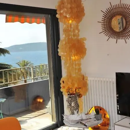 Soleil Et Serenite Au Cap Brun *